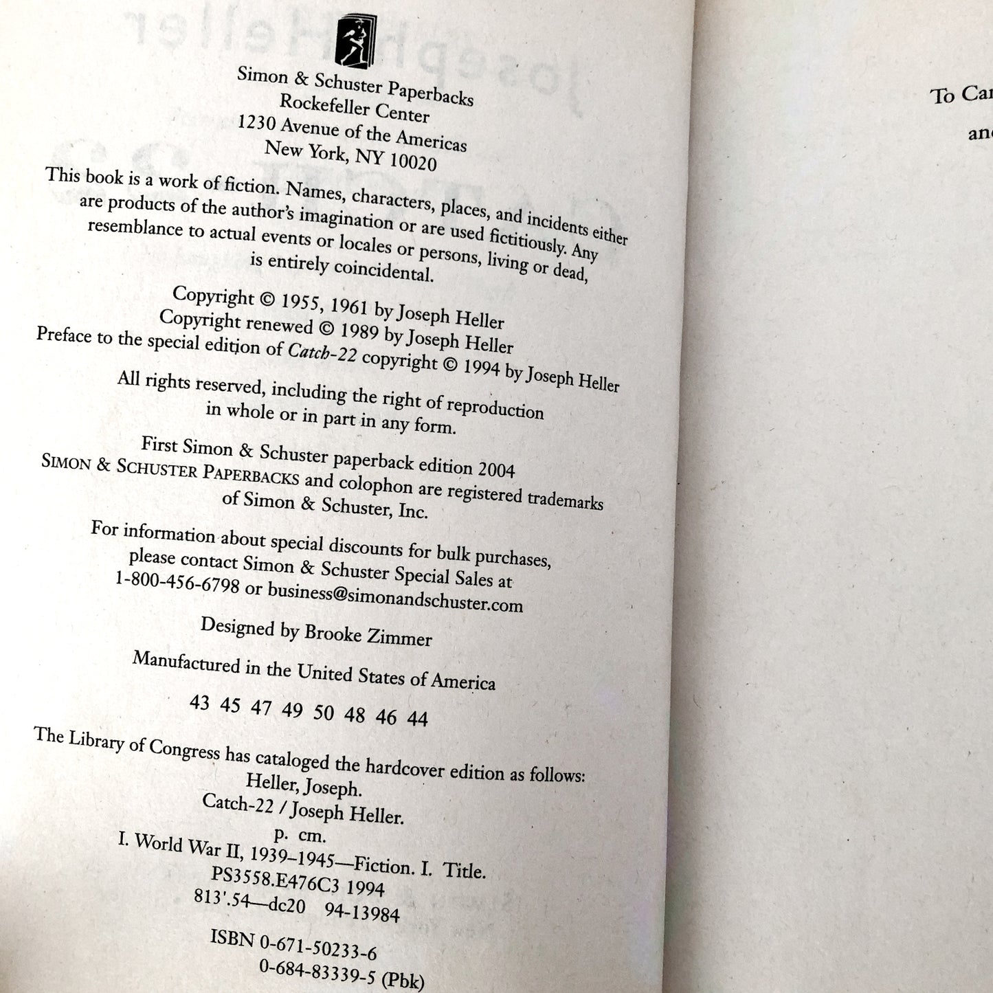 Catch-22 by Joseph Heller [XL TRADE PAPERBACK] 2004 • Simon & Schuster