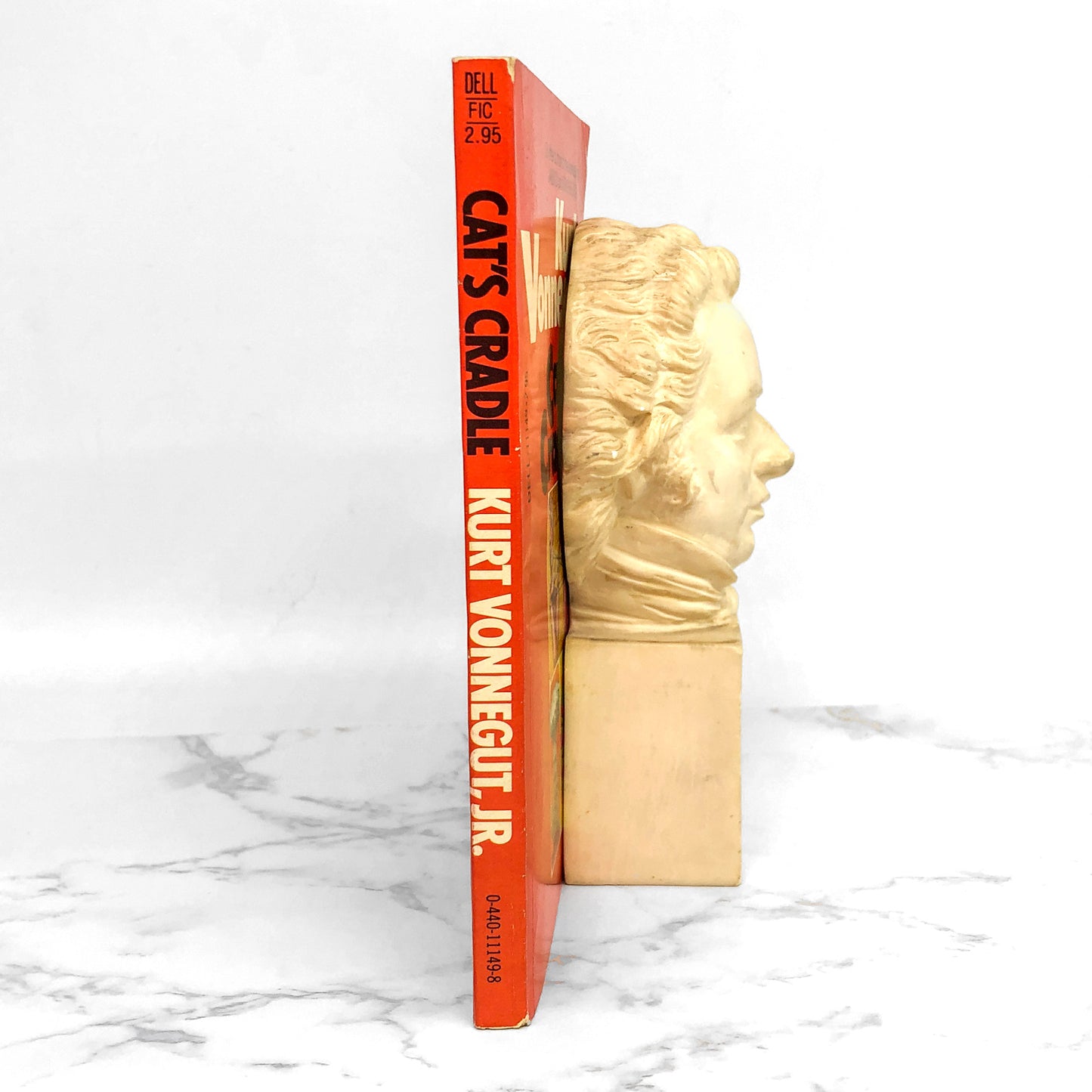 Cat's Cradle by Kurt Vonnegut [1982 DELL PAPERBACK]