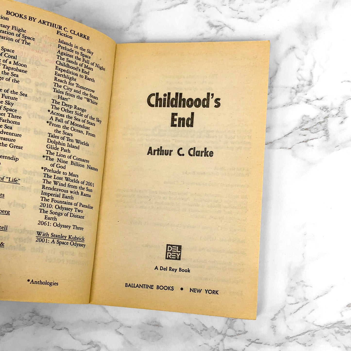 Childhood's End by Arthur C. Clarke [1993 PAPERBACK]