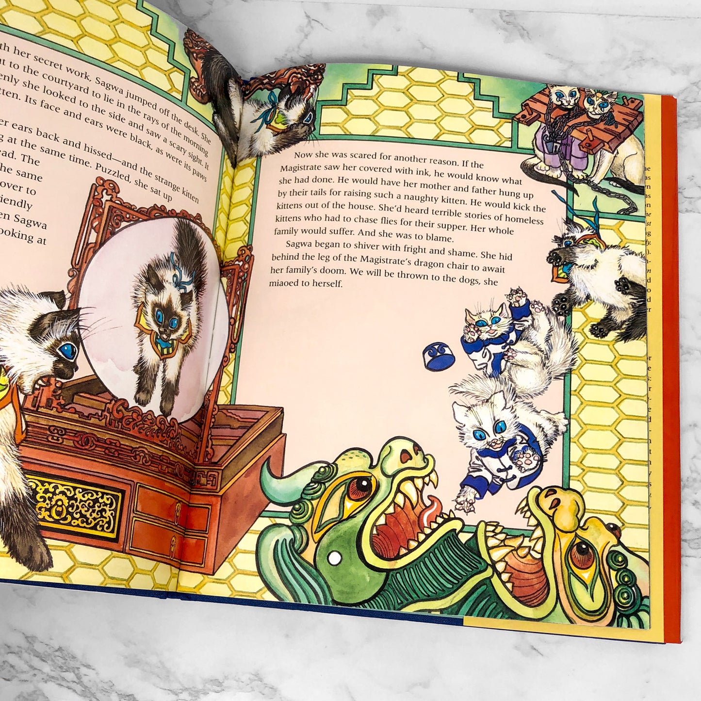 The Chinese Siamese Cat by Amy Tan & Gretchen Shields SIGNED! [FIRST EDITION • FIRST PRINTING] 1994