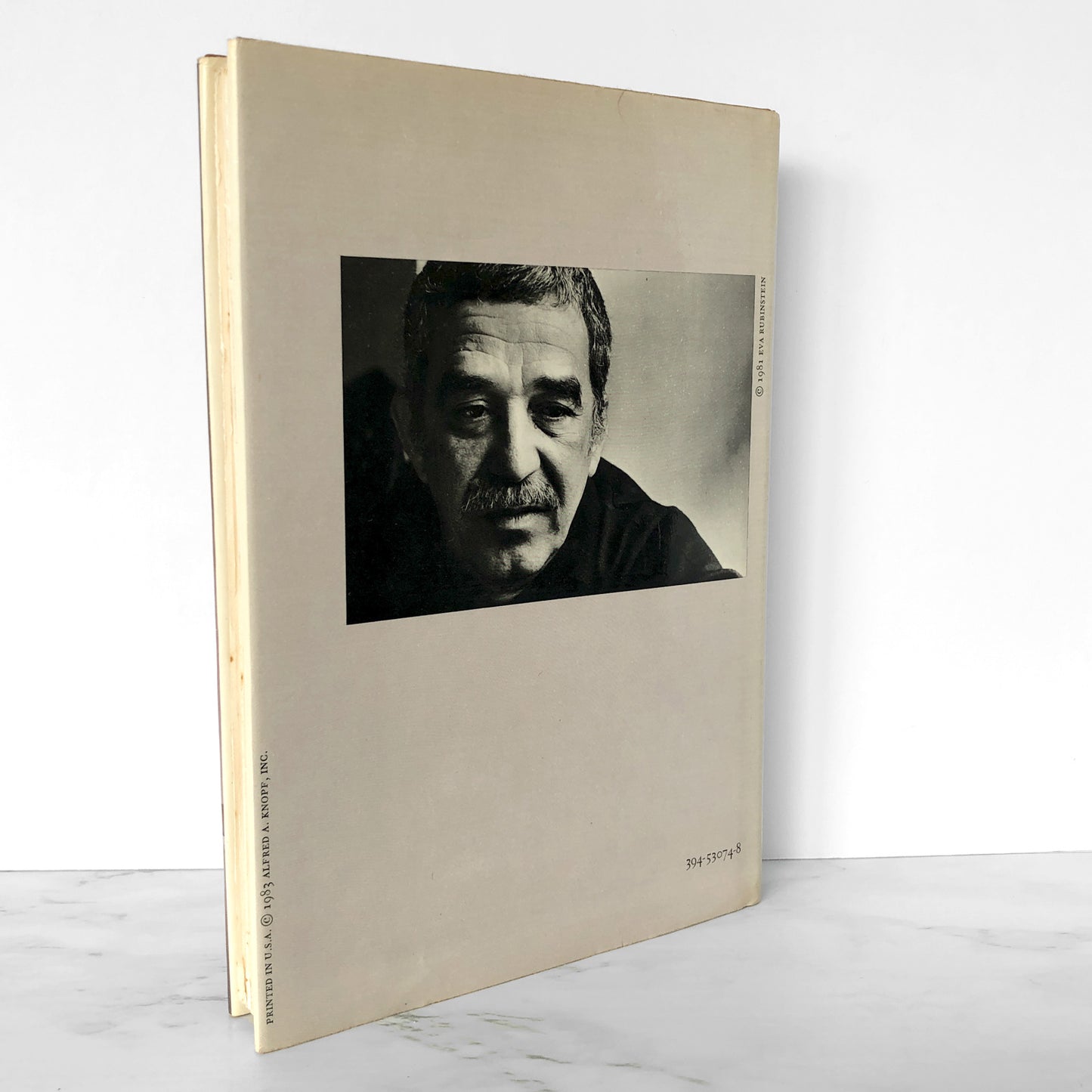 Chronicle of a Death Foretold by Gabriel García Márquez [U.S. FIRST EDITION • FIRST PRINTING] 1983