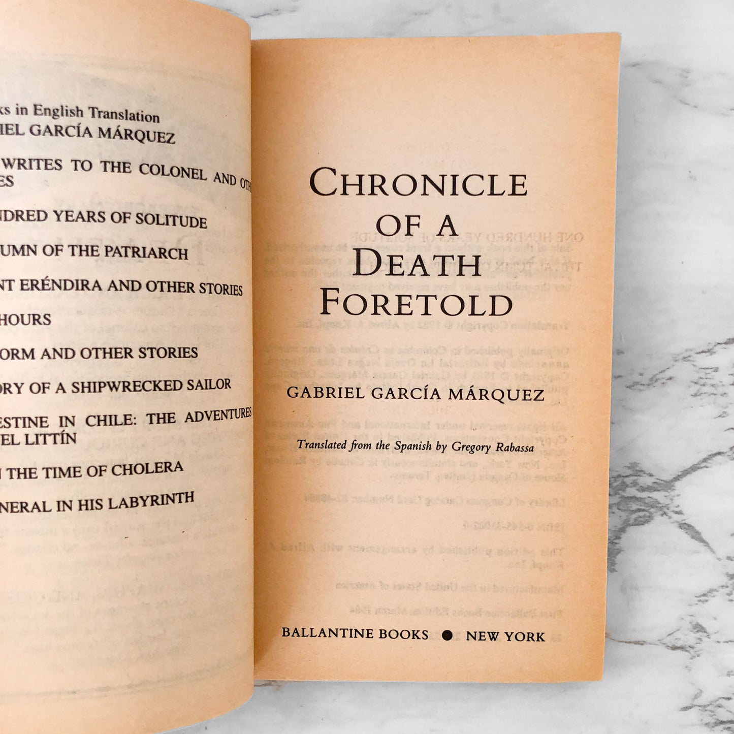 Chronicle of a Death Foretold by Gabriel García Márquez [1984 PAPERBACK]