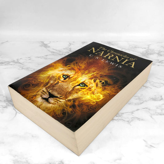 The Complete Chronicles of Narnia by C.S. Lewis [U.S. FIRST EDITION PAPERBACK] 2001
