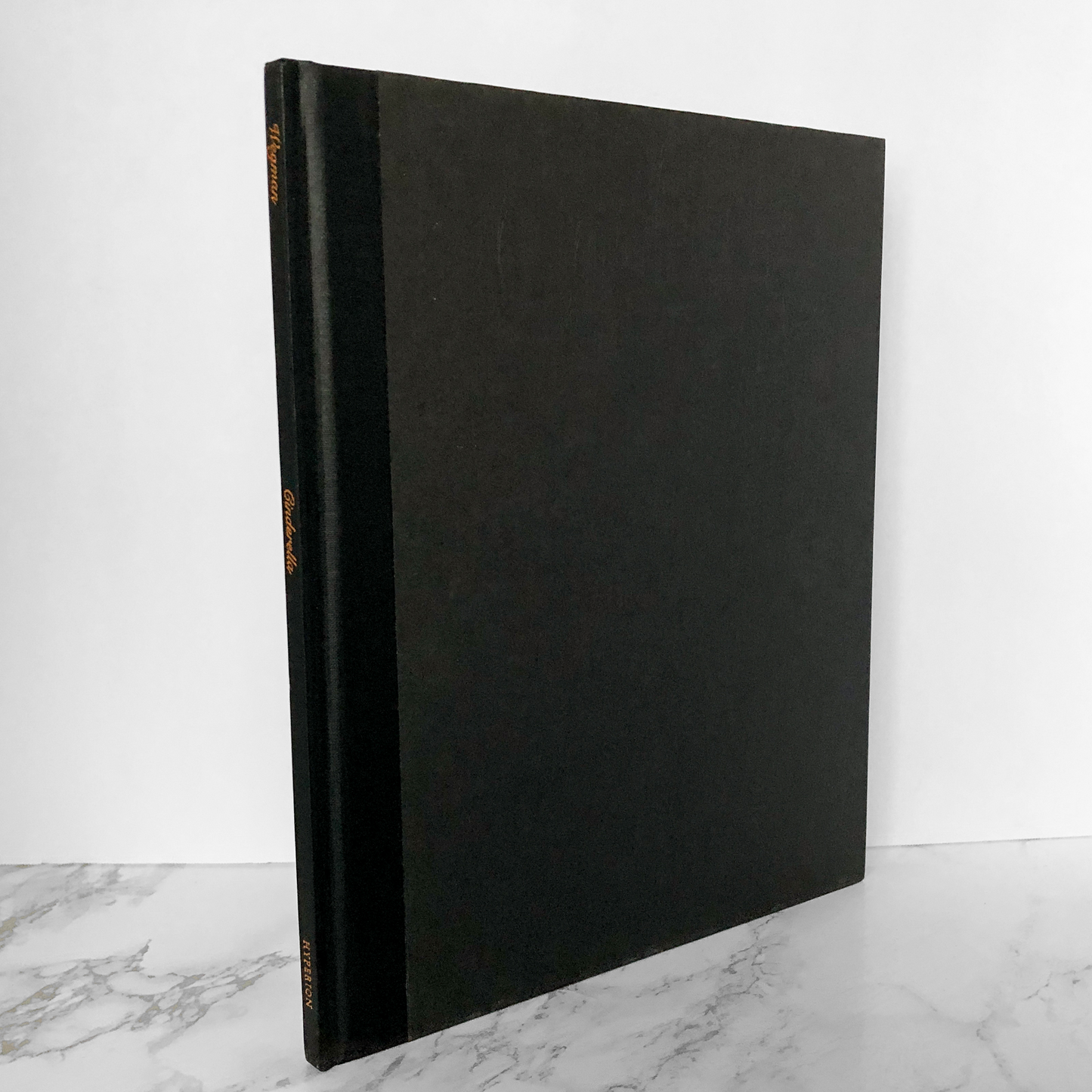 Cinderella by William Wegman [FAY'S FAIRY TALES] - Bookshop Apocalypse