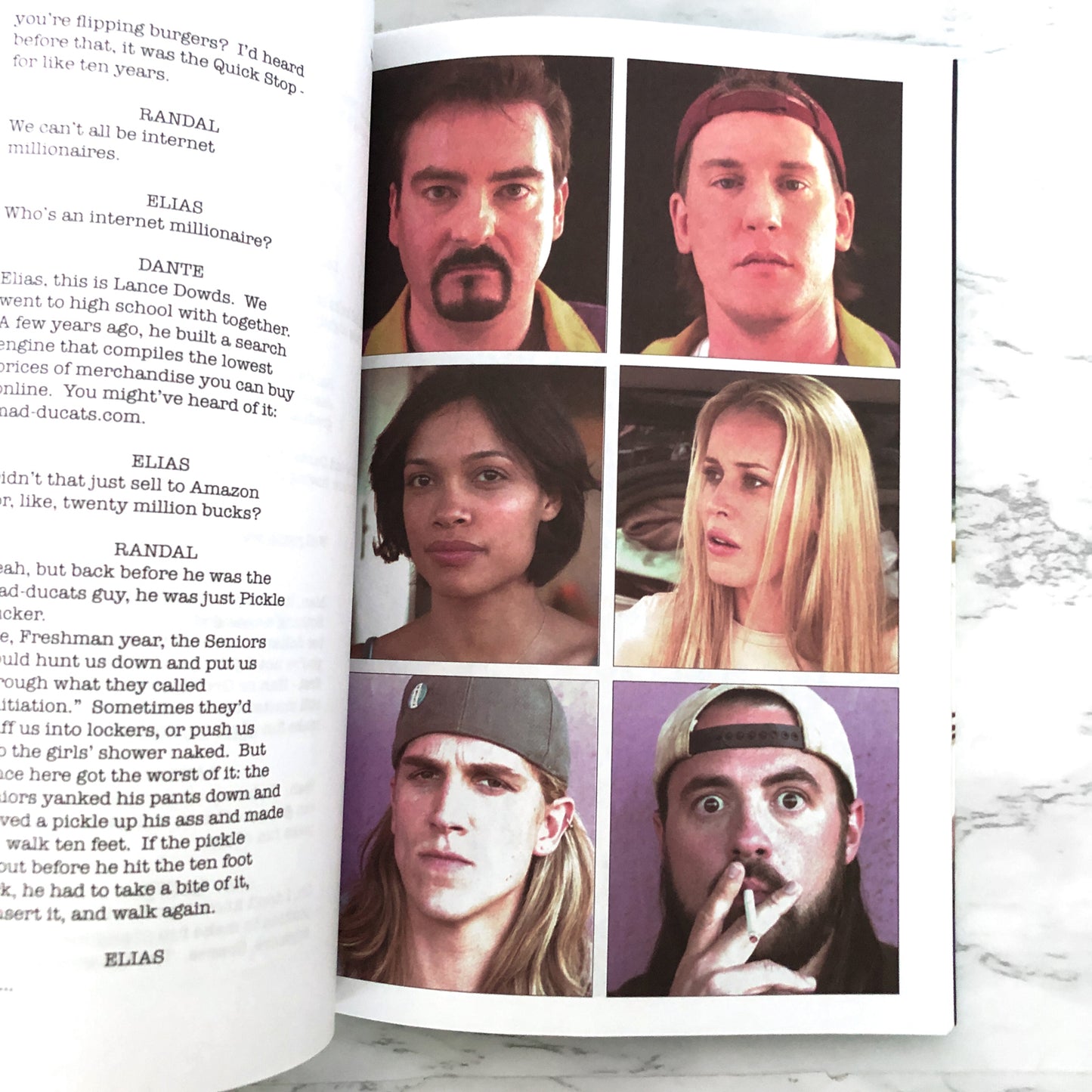 Clerks II: The Screenplay by Kevin Smith SIGNED! [FIRST EDITION] 2006