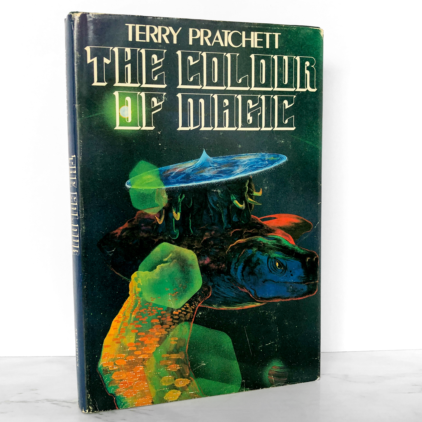 The Colour of Magic by Terry Pratchett [FIRST BOOK CLUB EDITION] 1983 • St. Martin's Press