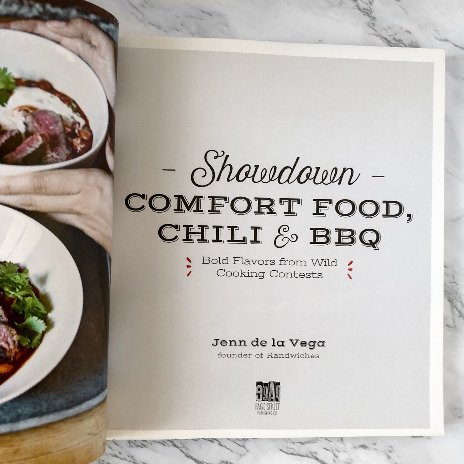 Showdown: Comfort Food, Chili & BBQ by Jenn de la Vega - Bookshop Apocalypse