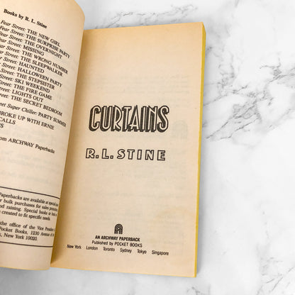 Curtains by R.L. Stine [FIRST EDITION PAPERBACK] 1990