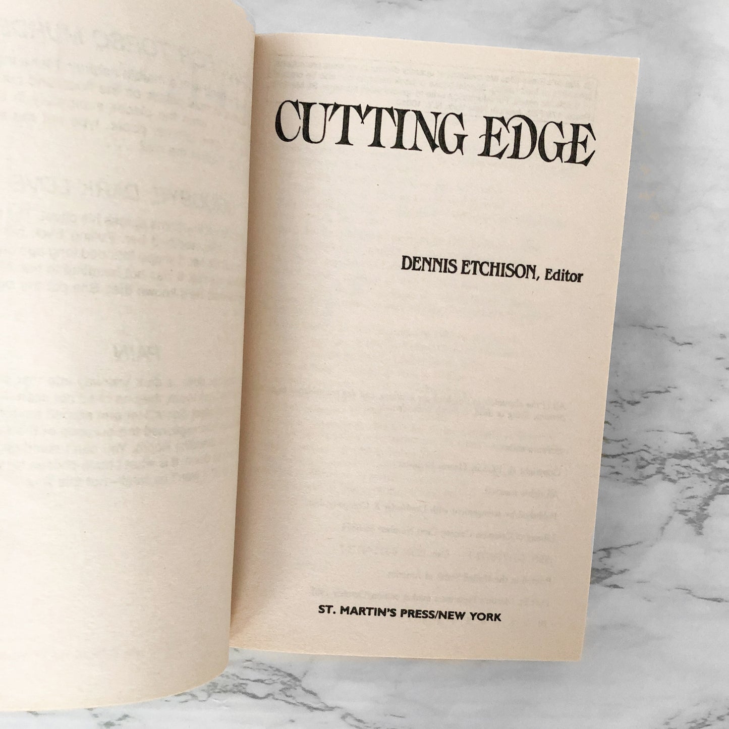Cutting Edge: Dark Visions from New Masters of Horror edited by Dennis Etchison [FIRST PAPEBACK PRINTING] 1987