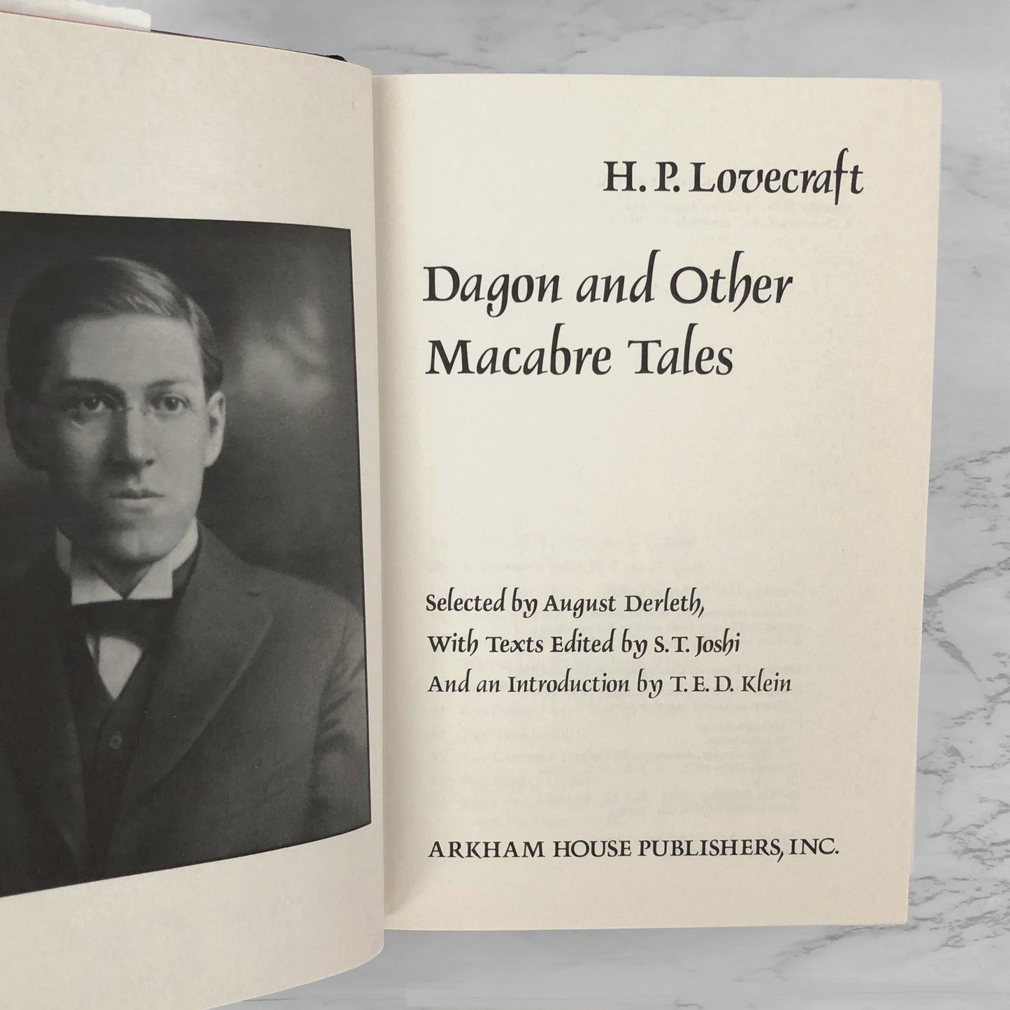 Dagon and Other Macabre Tales by H.P. Lovecraft [1987 HARDCOVER] 6th Arkham House Printing