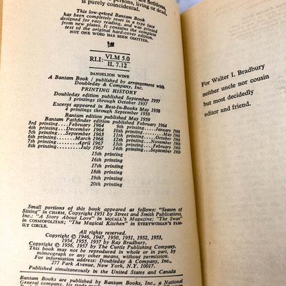 Dandelion Wine by Ray Bradbury [1969 PAPERBACK]
