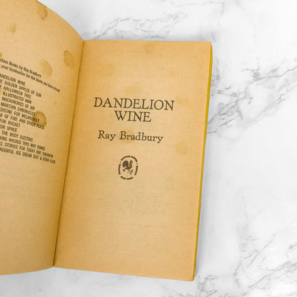 Dandelion Wine by Ray Bradbury [1977 PAPERBACK]