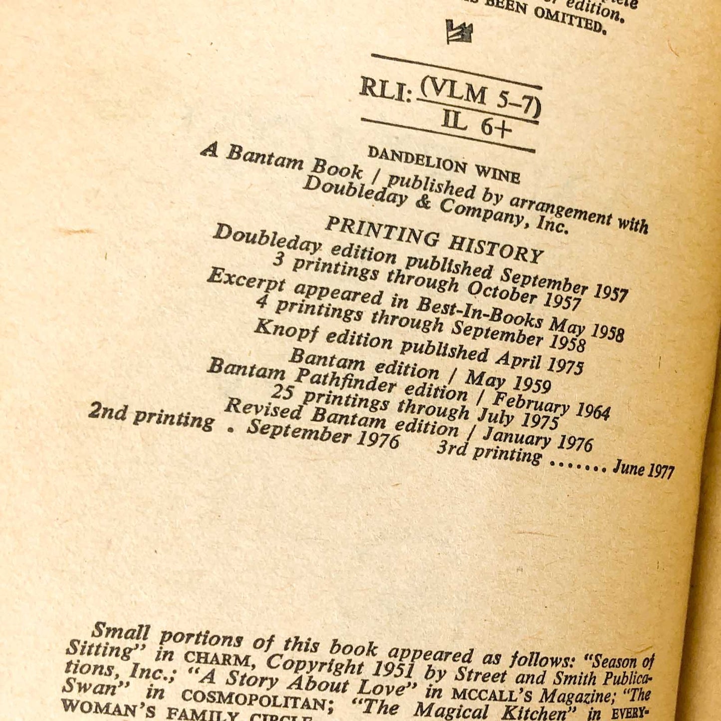 Dandelion Wine by Ray Bradbury [1977 PAPERBACK]