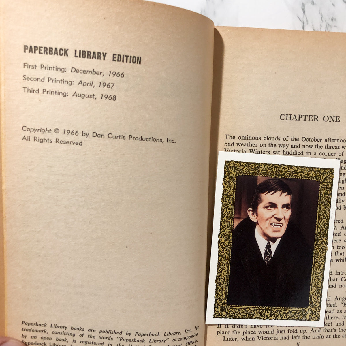 Dark Shadows by Marilyn Ross [FIRST EDITION PAPERBACK / 1966] - Bookshop Apocalypse