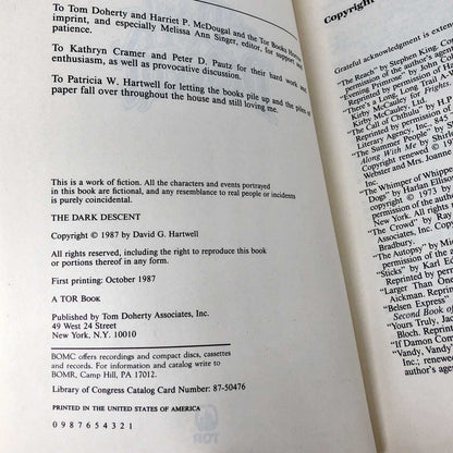 The Dark Descent: The Evolution of Horror edited by David G. Hartwell [1987 TRADE PAPERBACK]