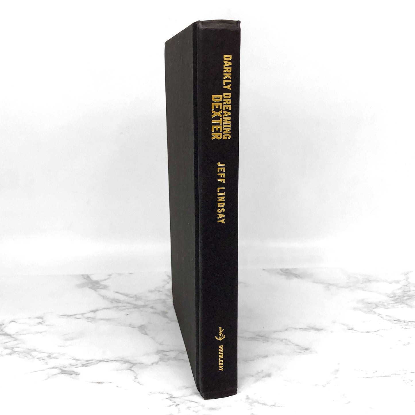 Darkly Dreaming Dexter by Jeff Lindsay [2004 HARDCOVER]