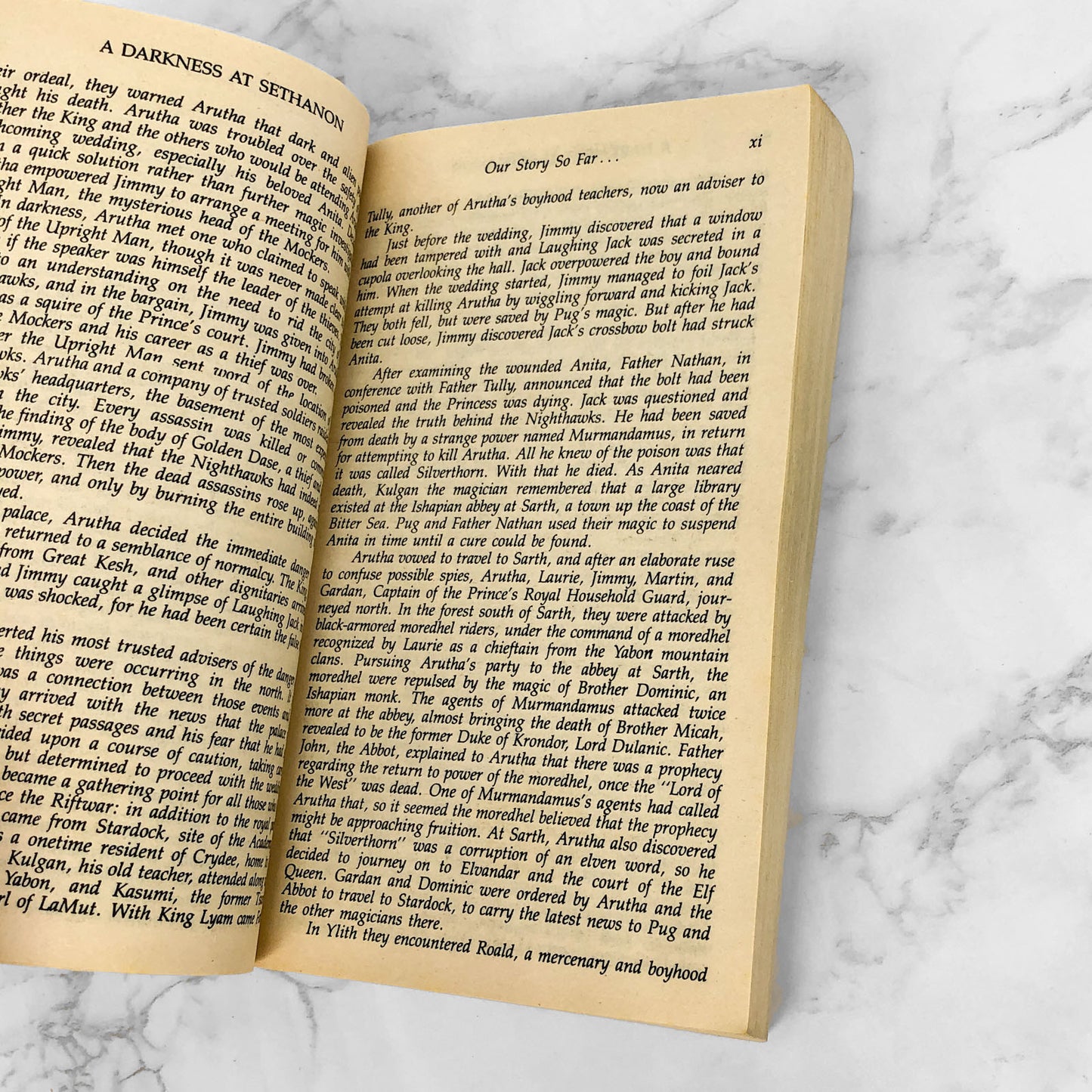 A Darkness at Sethanon by Raymond E. Feist [FIRST PAPERBACK EDITION] 1987