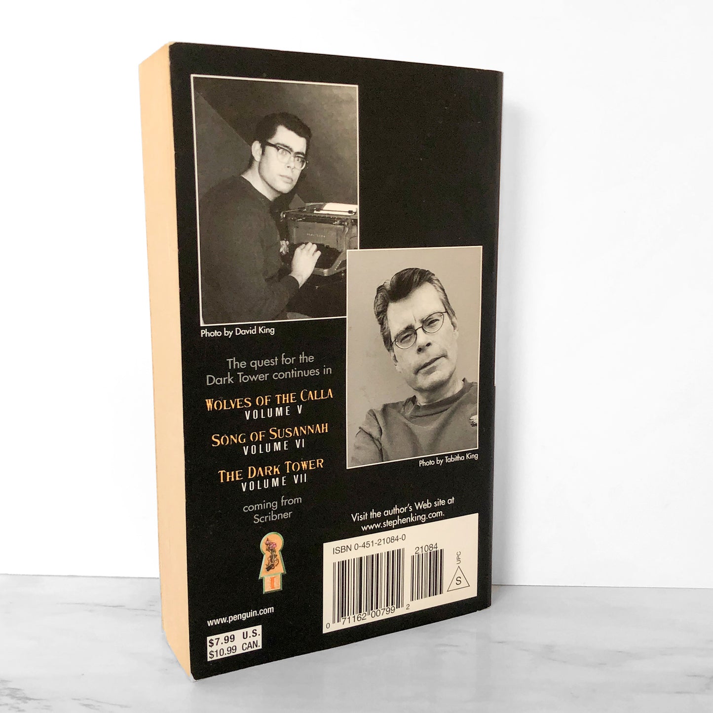 The Dark Tower I: The Gunslinger by Stephen King [REVISED PAPERBACK / 2003]