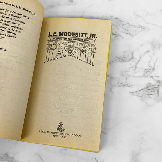 Dawn For a Distant Earth by L.E. Modesitt Jr. [FIRST EDITION PAPERBACK] 1987 • Tor