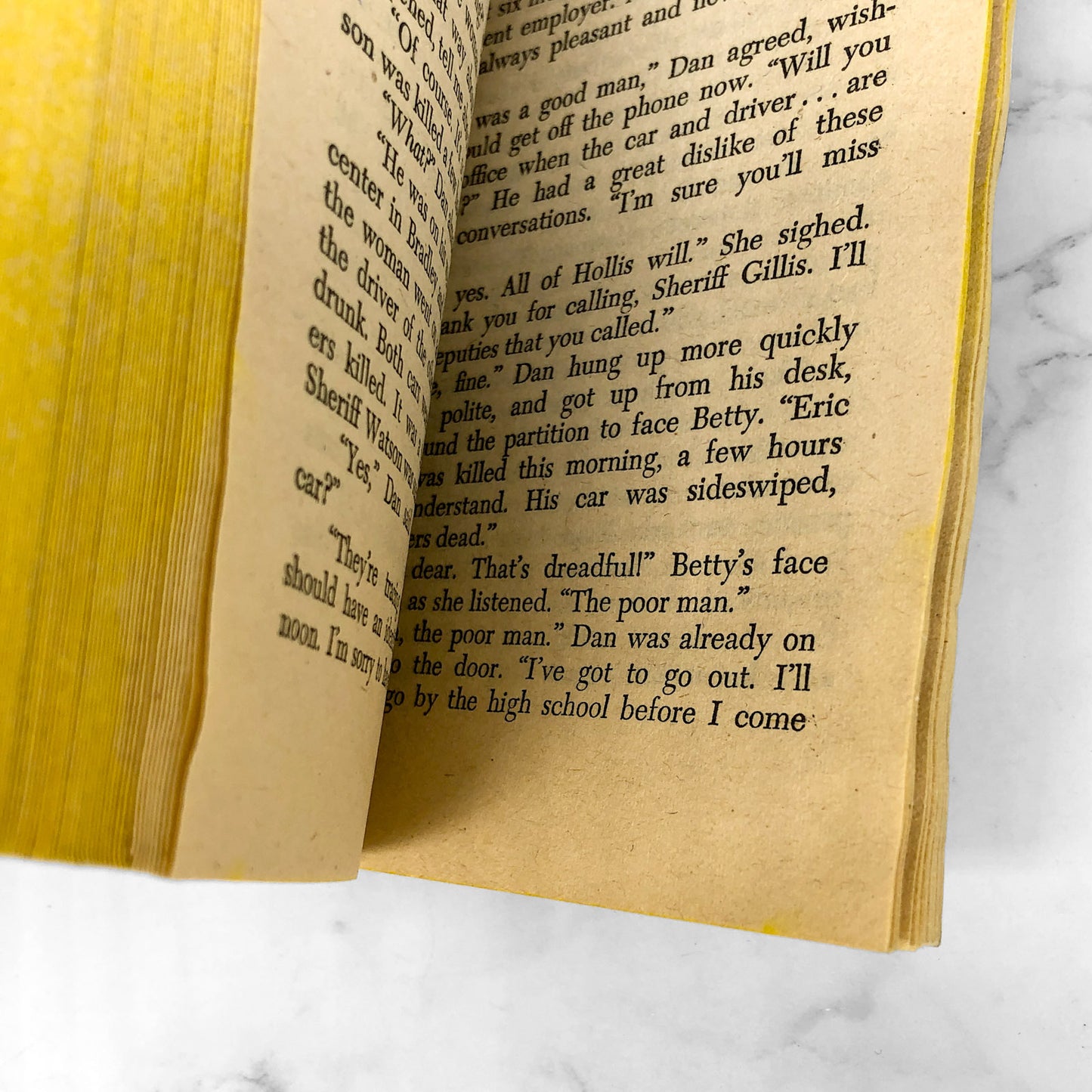 Dead & Buried by Chelsea Quinn Yarbro [MOVIE TIE-IN PAPERBACK] 1980