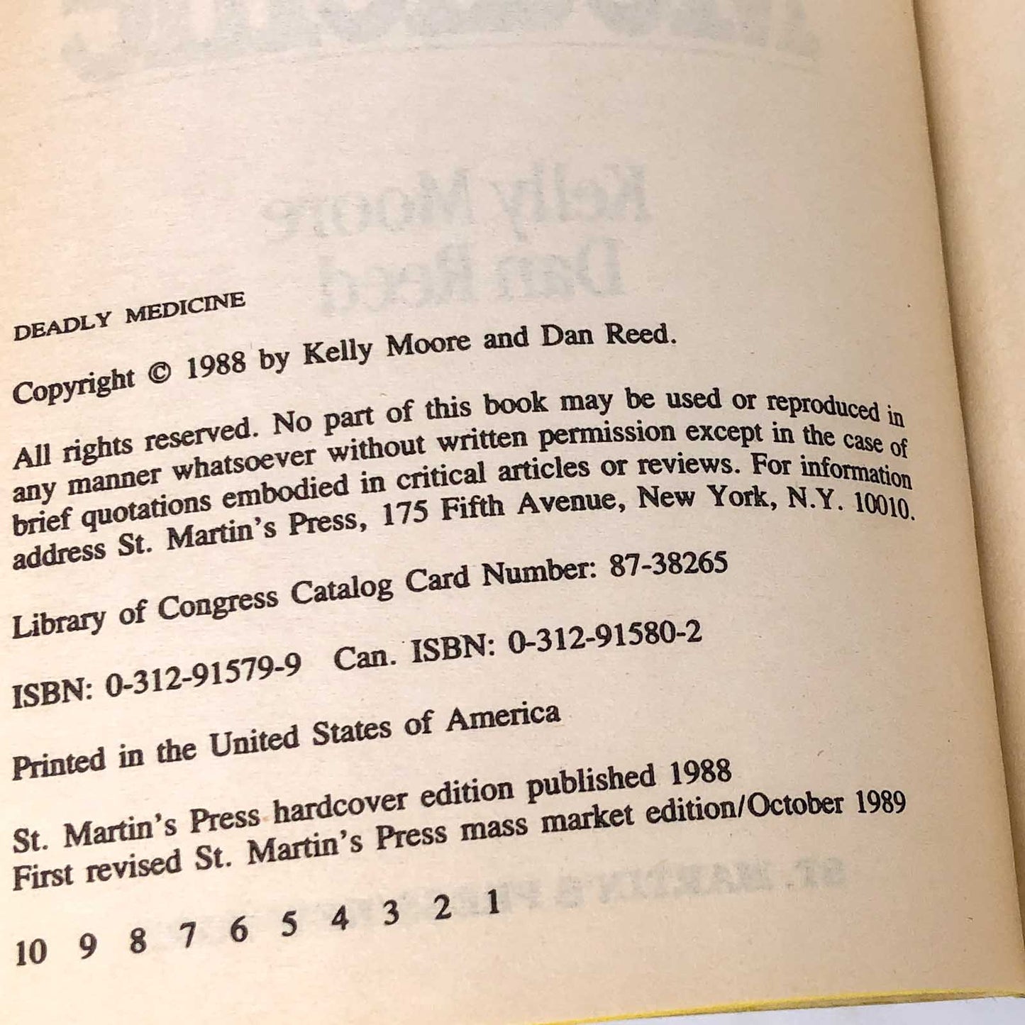 Deadly Medicine by Kelly Moore & Dan Reed [FIRST PAPERBACK PRINTING] 1989