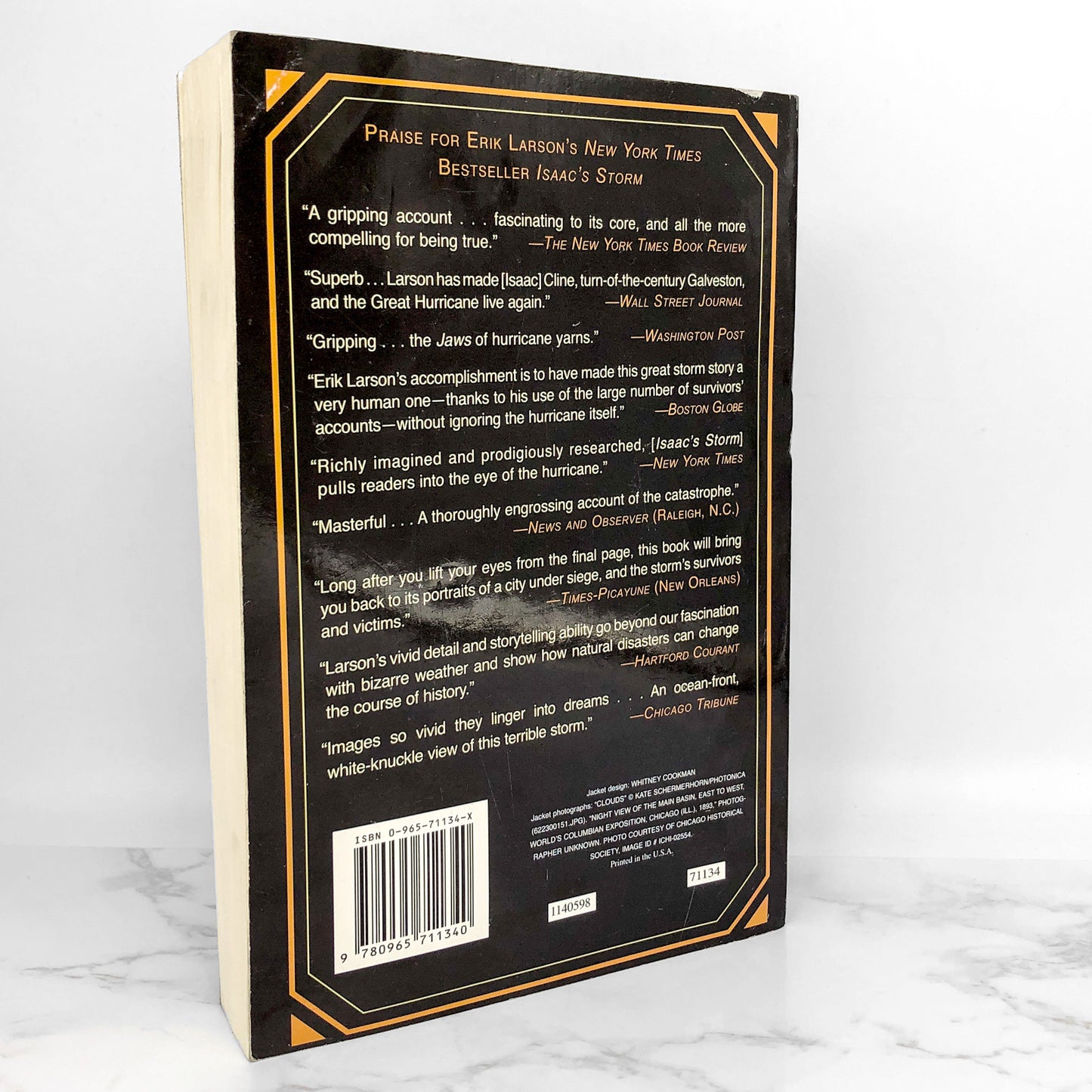 The Devil in the White City by Erik Larson [FIRST EDITION PAPERBACK] 2003