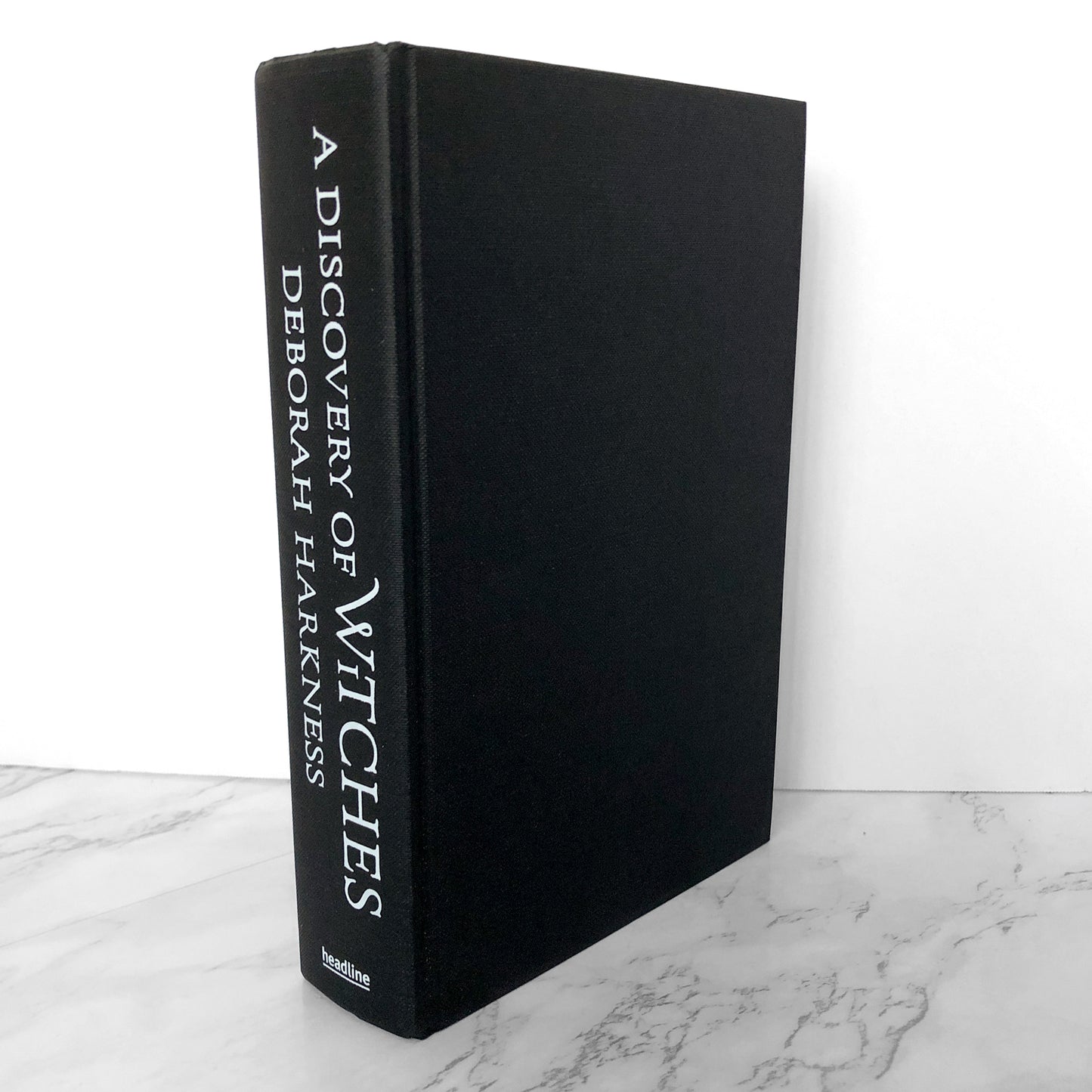 A Discovery of Witches by Deborah Harkness [U.K. FIRST EDITION / FIRST PRINTING] - Bookshop Apocalypse