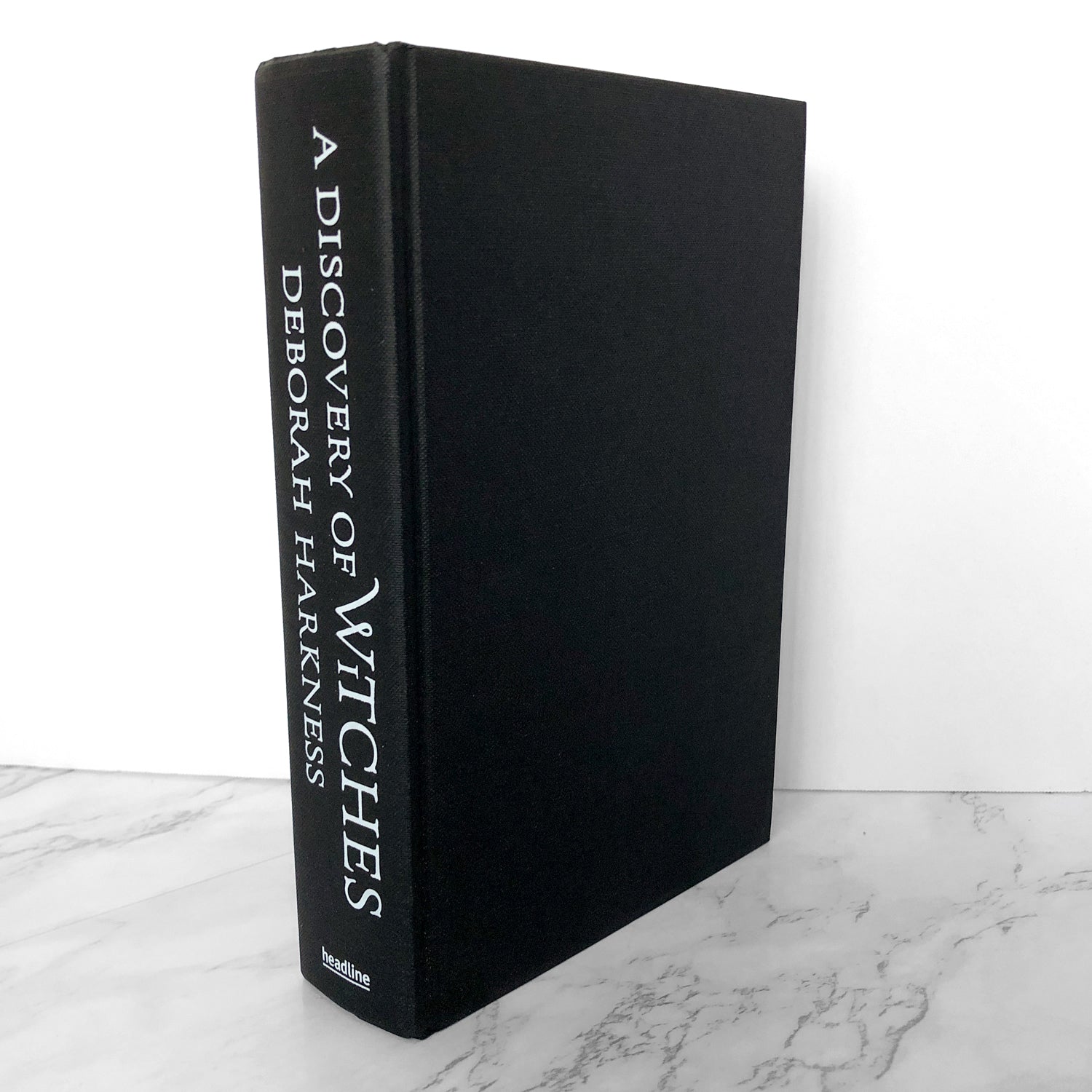 A Discovery of Witches by Deborah Harkness [U.K. FIRST EDITION / FIRST PRINTING] - Bookshop Apocalypse