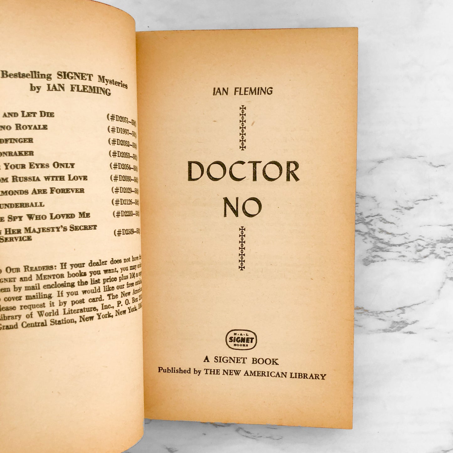 Doctor No [James Bond #6] by Ian Fleming [1958 PAPERBACK]