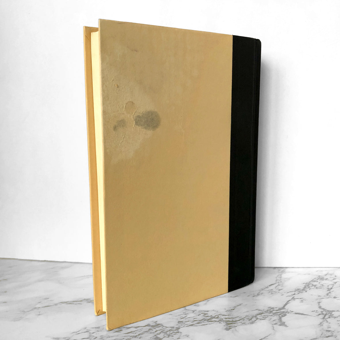 Donnie Brasco by Joseph D. Pistone [BOOK CLUB EDITION] - Bookshop Apocalypse