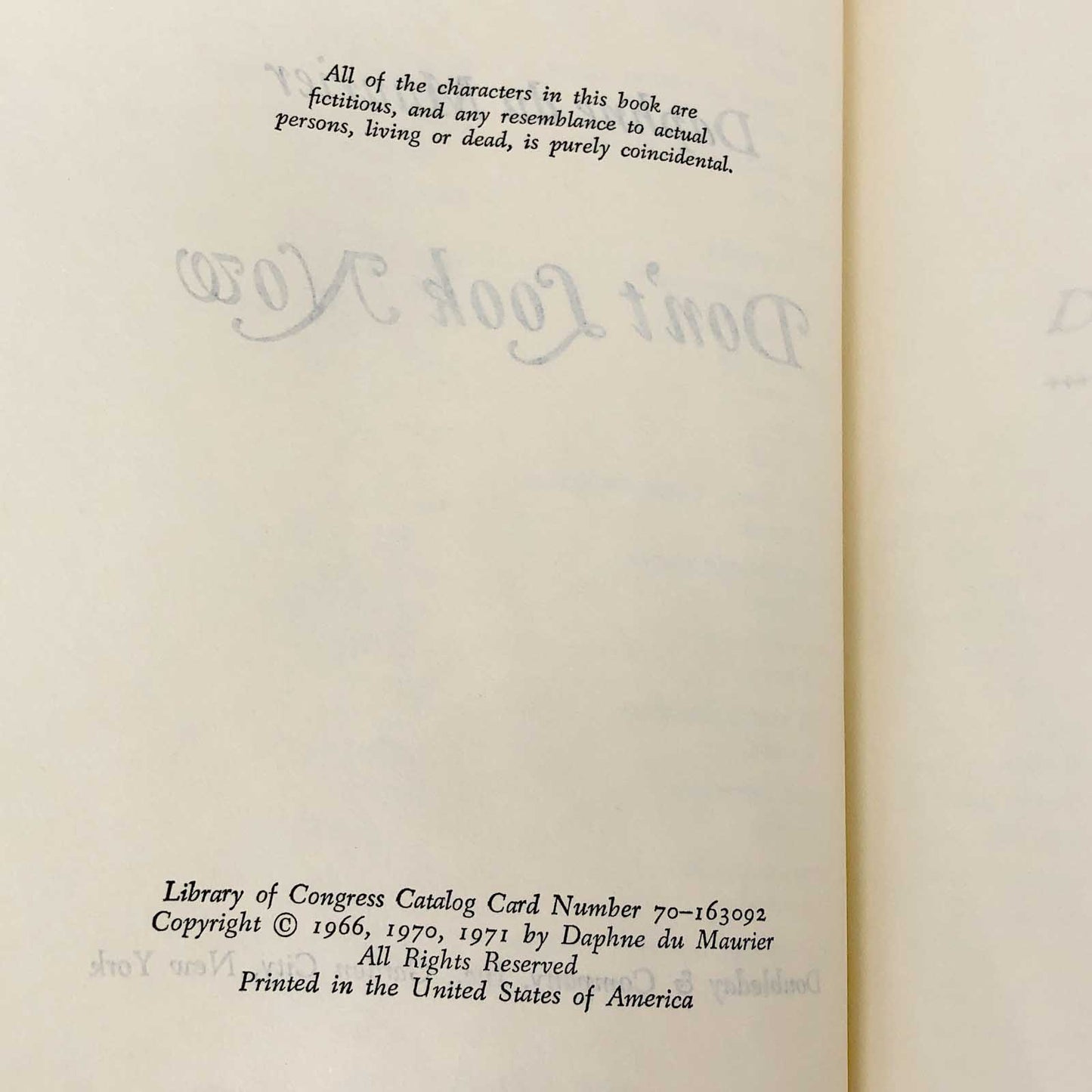 Don't Look Now by Daphne du Maurier [1971 HARDCOVER] • Doubleday