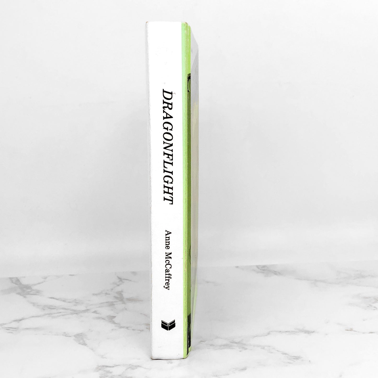 Dragonflight by Anne McCaffrey [1985 PERMABOUND HARDBACK]