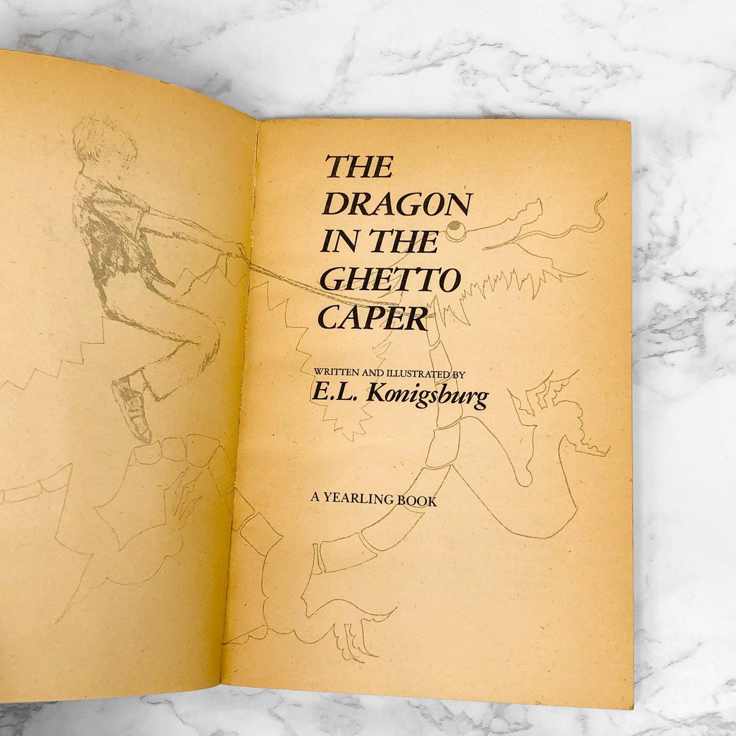 The Dragon in the Ghetto Caper by E.L. Konigsburg [TRADE PAPERBACK] 1985