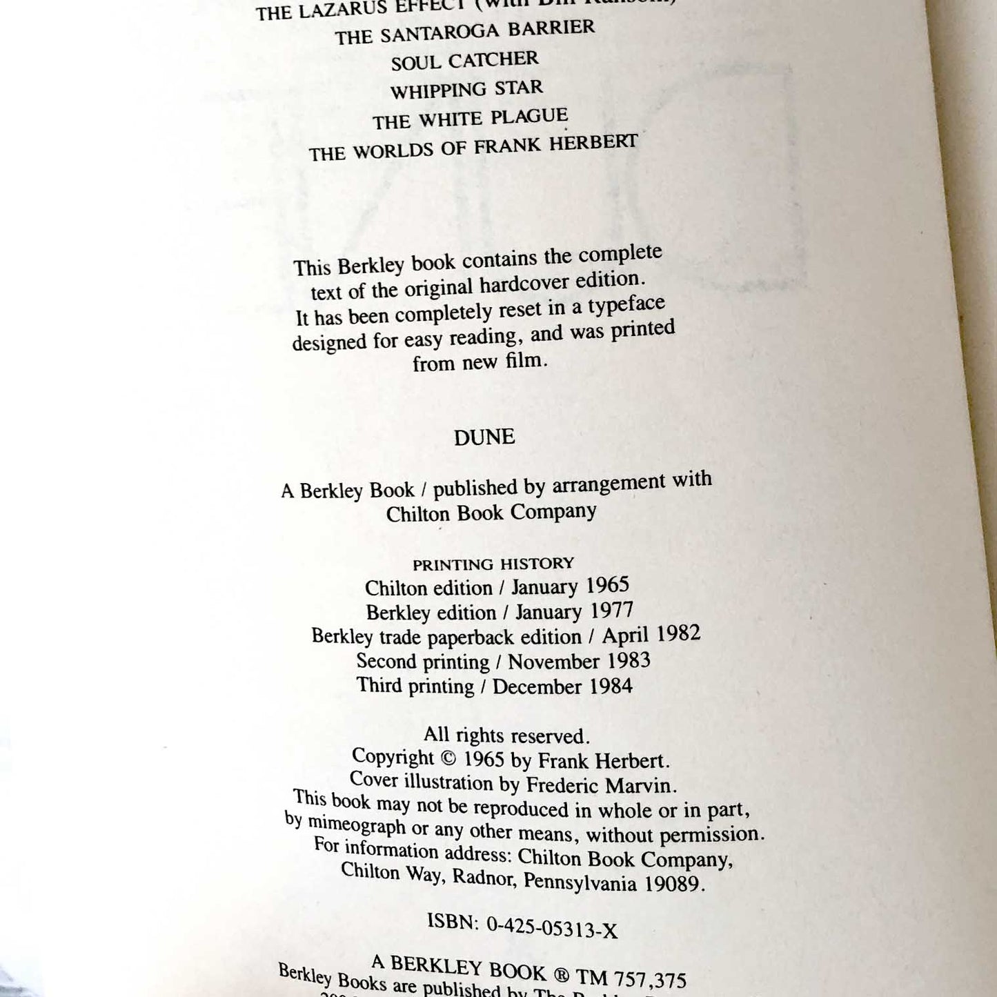 Dune by Frank Herbert [XL BERKLEY TRADE PAPERBACK] 1984