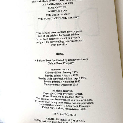 Dune by Frank Herbert [XL BERKLEY TRADE PAPERBACK] 1984