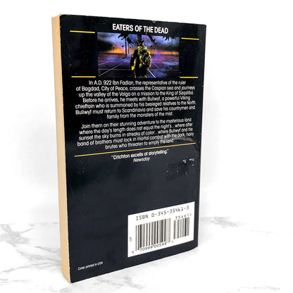 Eaters of The Dead by Michael Crichton [1991 PAPERBACK]