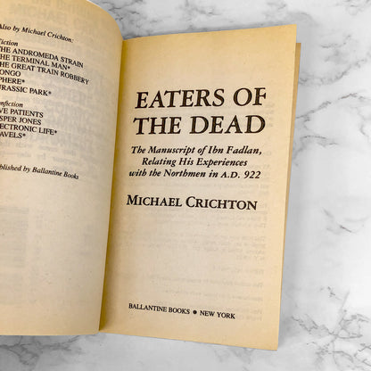 Eaters of The Dead by Michael Crichton [1991 PAPERBACK]