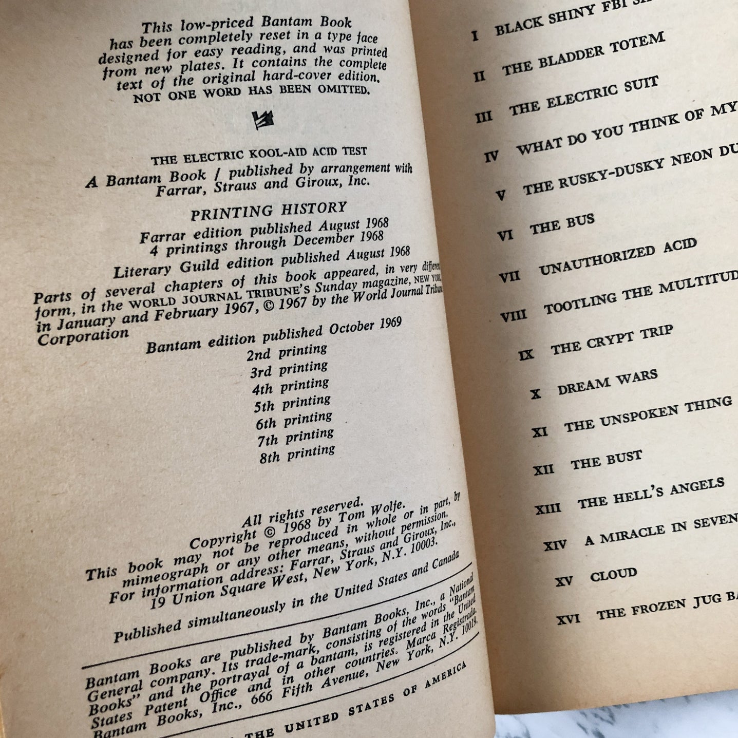 The Electric Kool Aid Acid Test by Tom Wolfe [FIRST PAPERBACK EDITION / 1969] - Bookshop Apocalypse