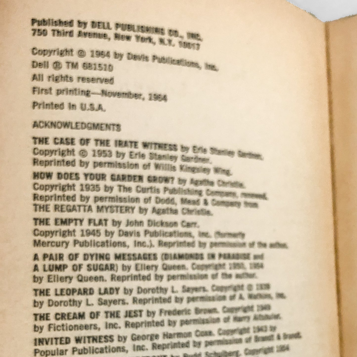 Ellery Queen's 12: Distinguished Tales of Detection [1964 DELL PAPERBACK]