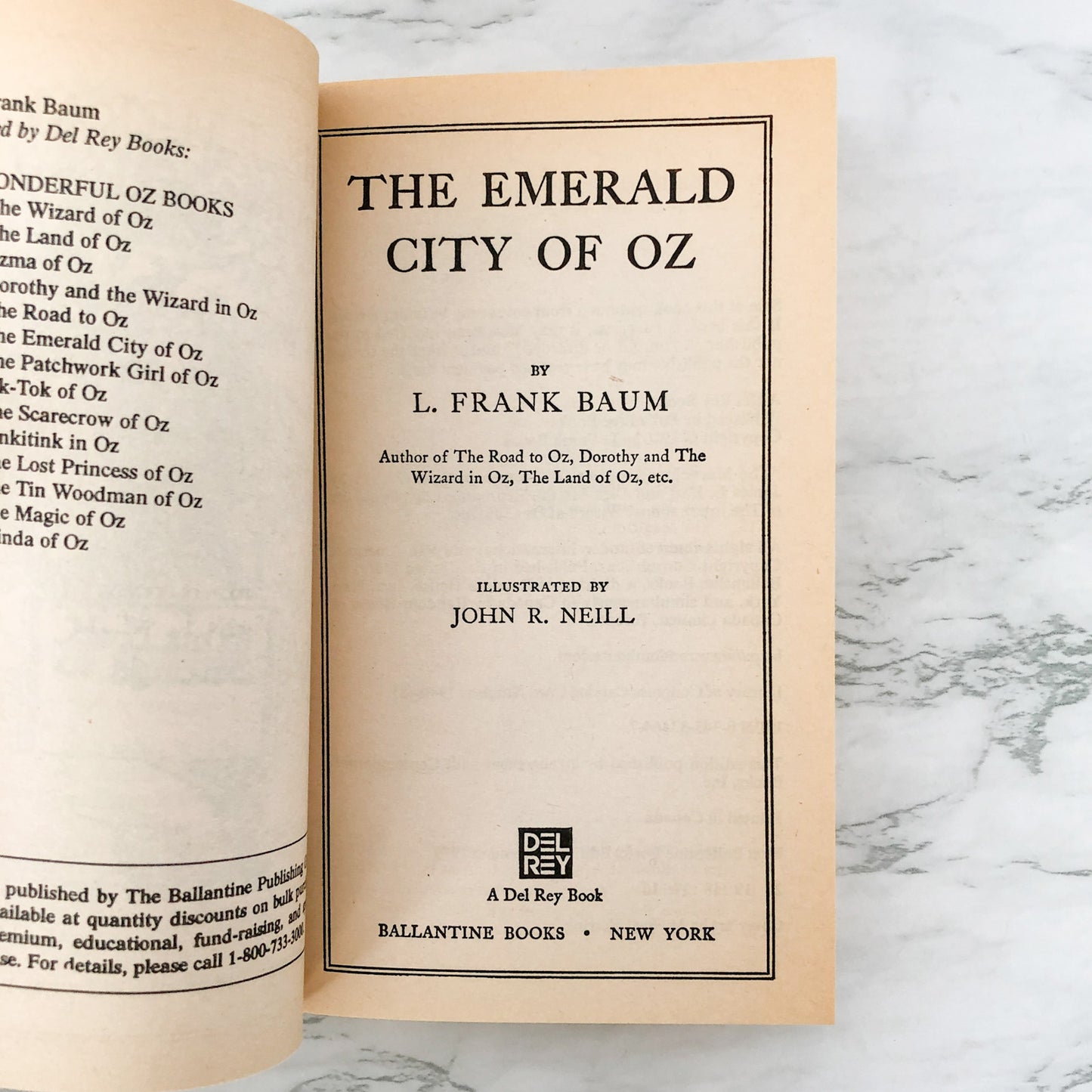 The Emerald City of Oz by L. Frank Baum [1985 DEL-REY PAPERBACK] Oz #6