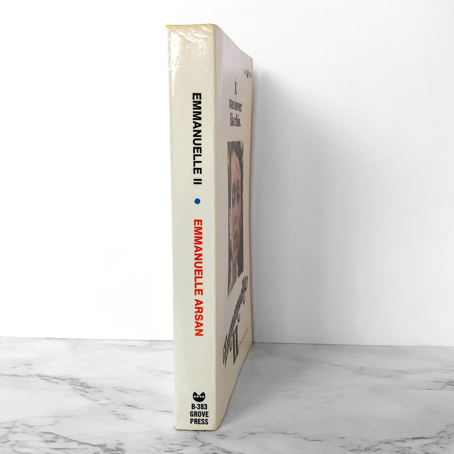 Emmanuelle II by Emmanuelle Arsan [FIRST PAPERBACK PRINTING] 1974