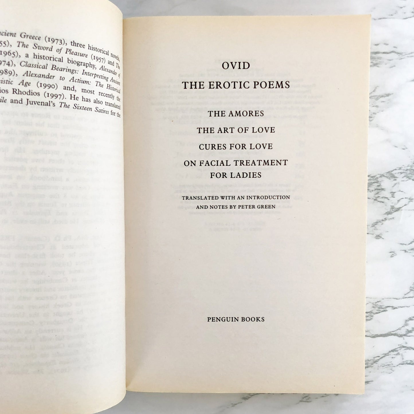 The Erotic Poems by Ovid [PENGUIN CLASSICS PAPERBACK]