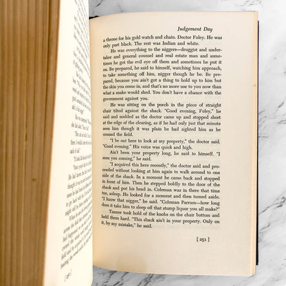 Everything That Rises Must Converge by Flannery O'Connor [FIRST EDITION / 7th PRINTING] 1967