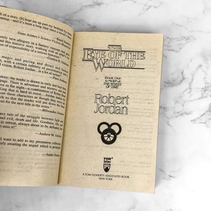The Eye of the World by Robert Jordan [1990 PAPERBACK] Wheel of Time #1