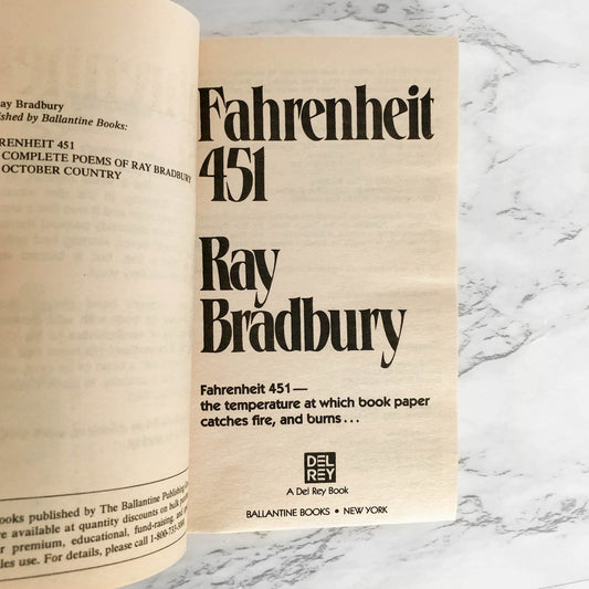 Fahrenheit 451 by Ray Bradbury [1991 PAPERBACK]