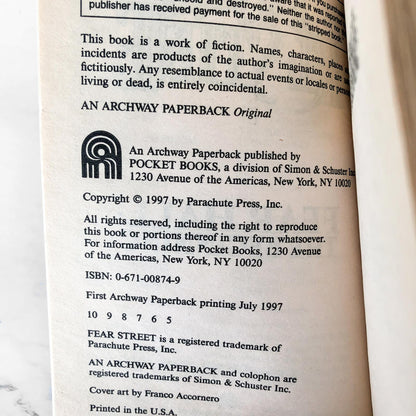 Fear Street: FEAR HALL The Beginning by R.L. Stine [1997 PAPERBACK]