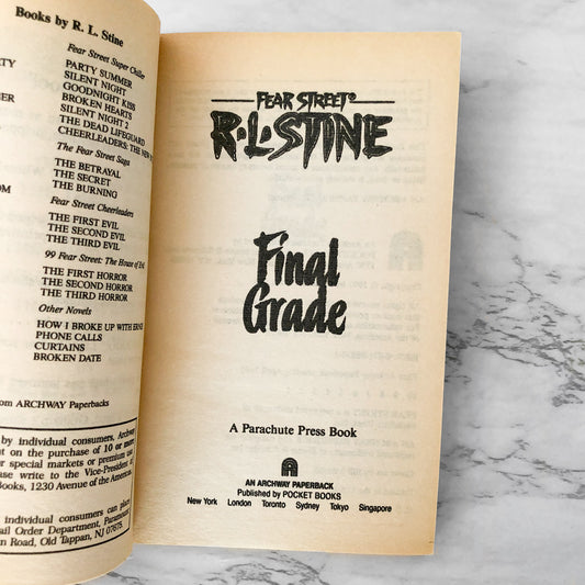 Fear Street #30: Final Grade by R.L. Stine [1995 PAPERBACK]