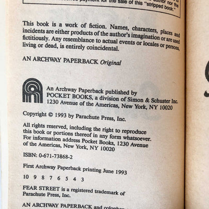 Fear Street #19: Sunburn by R.L. Stine [1993 PAPERBACK]