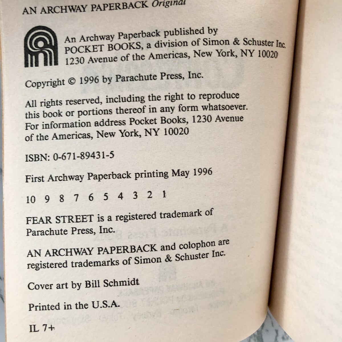 Fear Street #38: The Confession by R.L. Stine [1996 PAPERBACK] - Bookshop Apocalypse