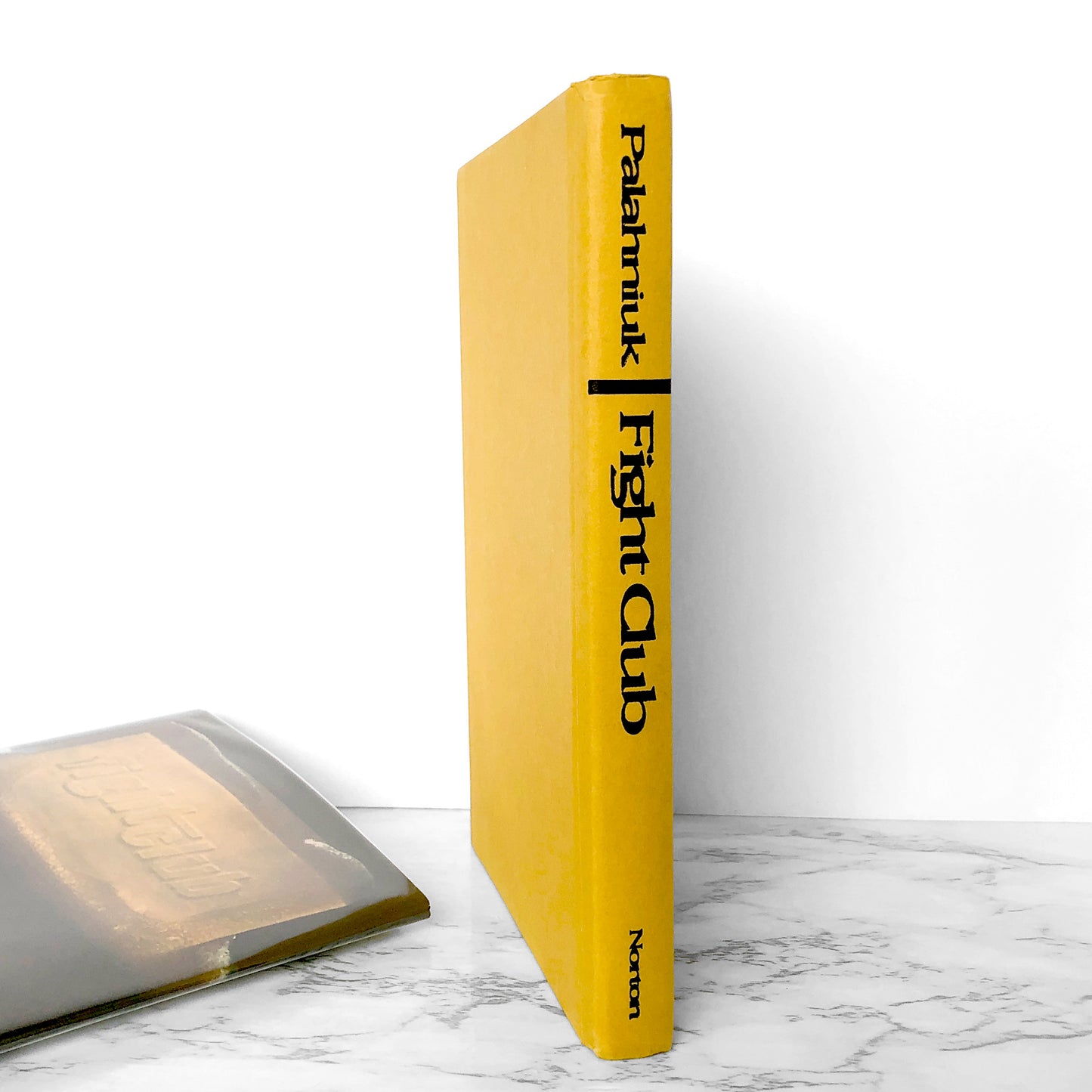 Fight Club by Chuck Palahniuk [FIRST EDITION] 1996